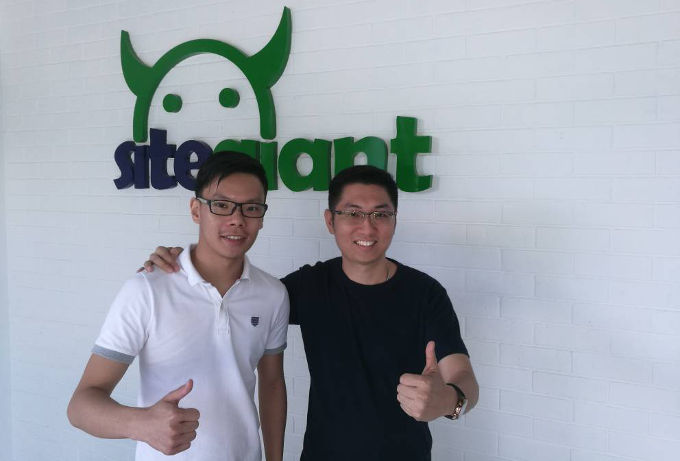 Dasher: A group of friends who started ecommerce business at the age of 17